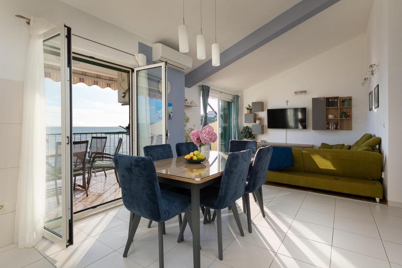 Apartment By The Sea Podgora Esterno foto