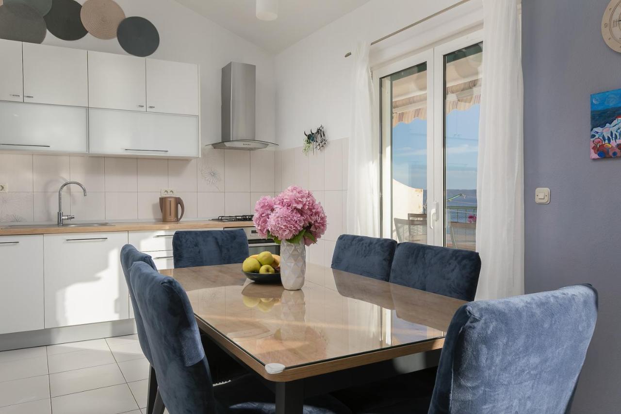 Apartment By The Sea Podgora Esterno foto