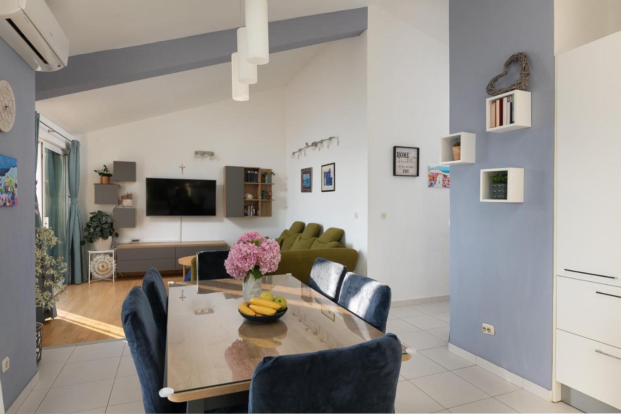 Apartment By The Sea Podgora Esterno foto